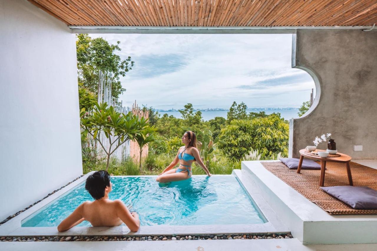 Myth Koh Larn Resort Bar And Bistro エクステリア 写真